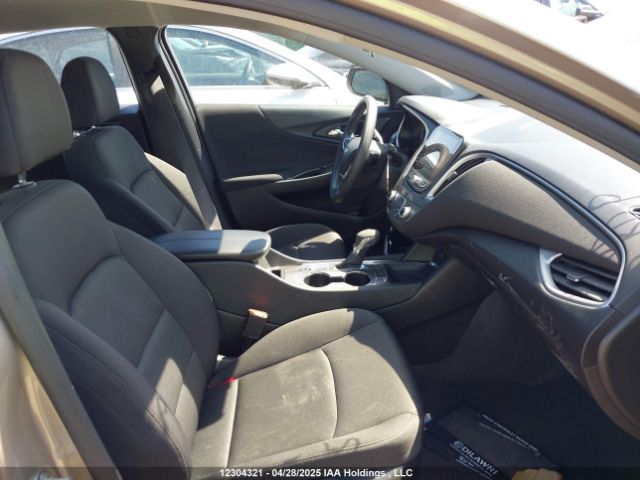 1G1ZD5ST3RF216895 Chevrolet MALIBU LT