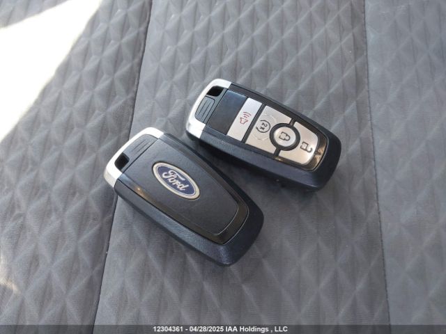 1FMCU9G63NUA76730 Ford ESCAPE SE