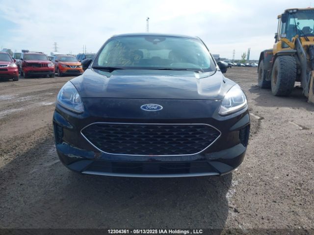 1FMCU9G63NUA76730 Ford ESCAPE SE