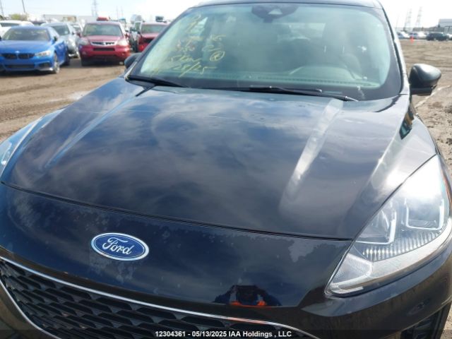 1FMCU9G63NUA76730 Ford ESCAPE SE