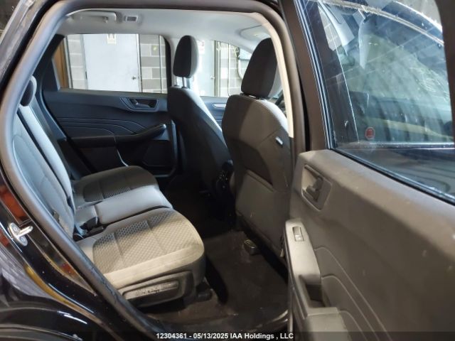 1FMCU9G63NUA76730 Ford ESCAPE SE