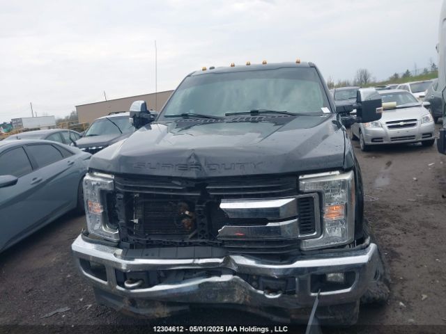 1FT8W3BT6HEF27856 Ford 2017