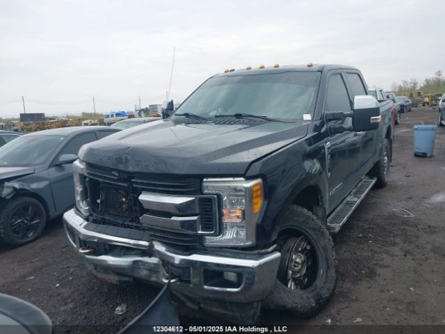 1FT8W3BT6HEF27856 Ford 2017