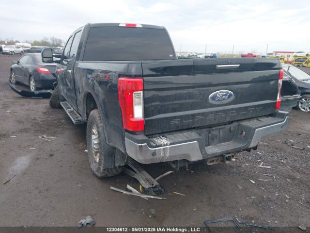 1FT8W3BT6HEF27856 Ford 2017