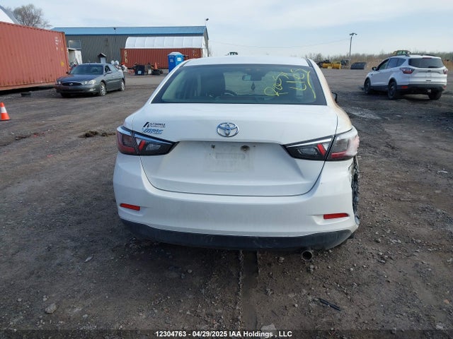 3MYDLBYVXHY181180 Toyota p5v