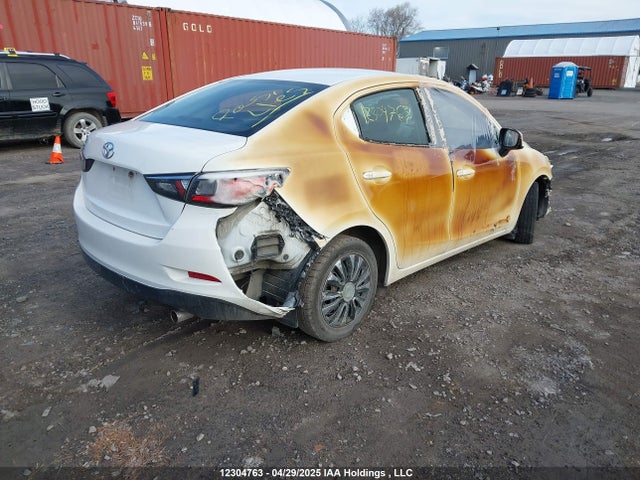 3MYDLBYVXHY181180 Toyota p5v
