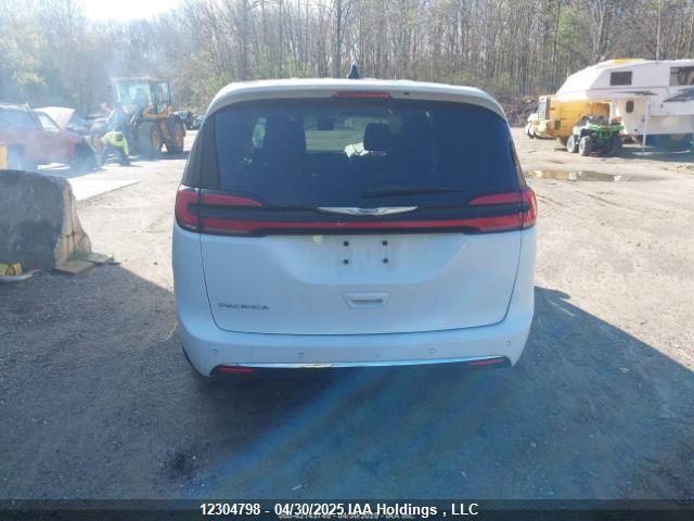 2C4RC1BG7PR572066 Chrysler Pacifica Touring L