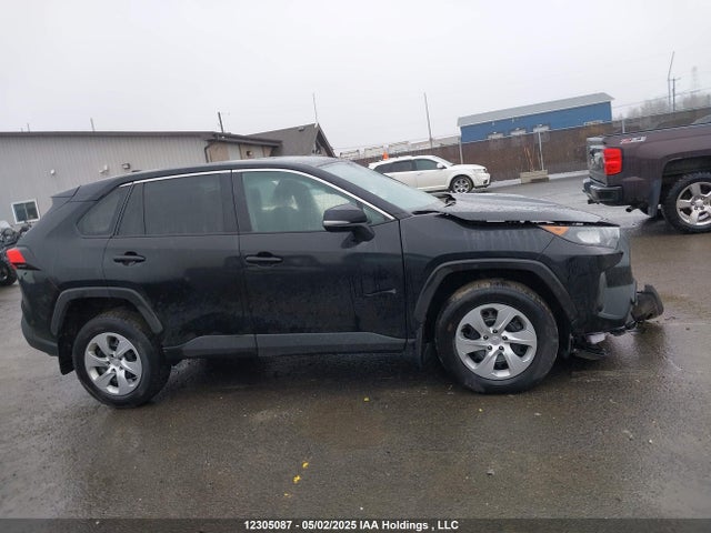 12305087 :رقم المزاد ، 2T3B1RFV0NW271253 vin ، 2022 Toyota Rav4 Le مزاد بيع