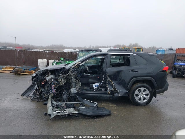 12305087 :رقم المزاد ، 2T3B1RFV0NW271253 vin ، 2022 Toyota Rav4 Le مزاد بيع