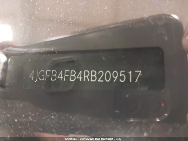 4JGFB4FB4RB209517 Mercedes-Benz m264