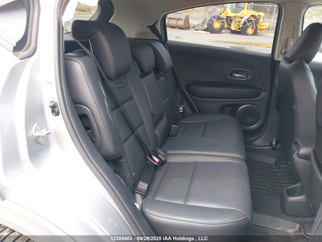 3CZRU6H97KM104416 Honda Hr-v Touring