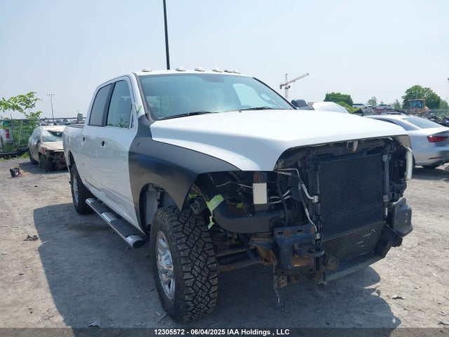 3C6UR5DL7HG609335 RAM 2017