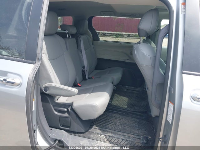 5TDGRKECXNS119312 Toyota Sienna Le/xle/xse/limited/platinum