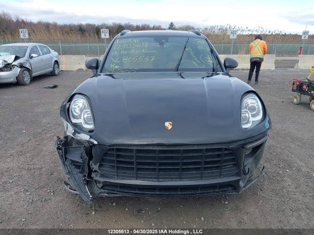 Porsche Macan 2017 WP1AA2A57HLB05537 Image 12