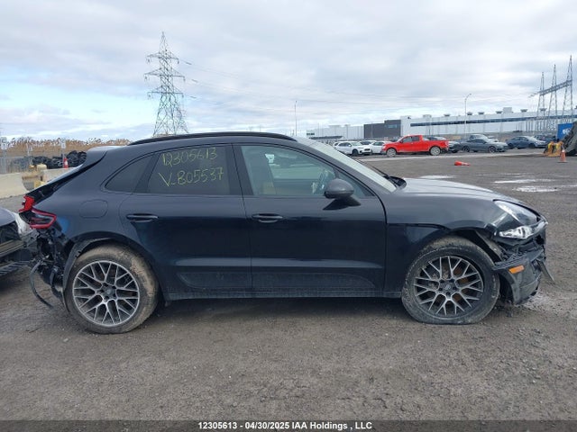 Porsche Macan 2017 WP1AA2A57HLB05537 Image 13