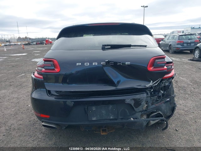 Porsche Macan 2017 WP1AA2A57HLB05537 Image 16