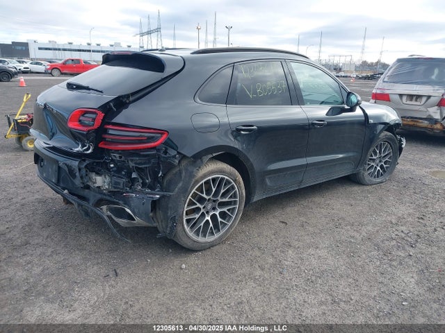 Porsche Macan 2017 WP1AA2A57HLB05537 Image 4