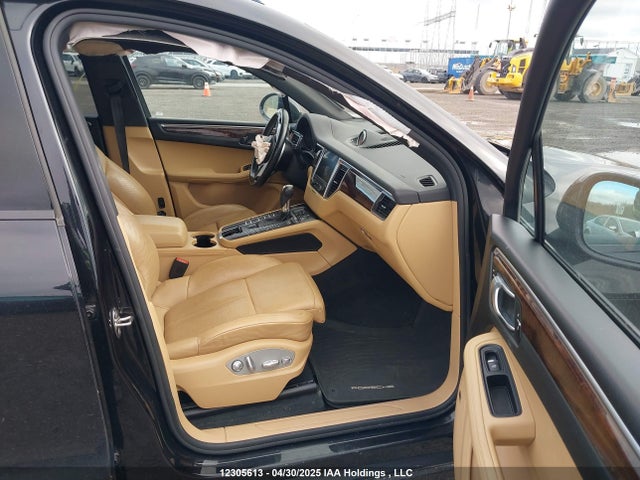 Porsche Macan 2017 WP1AA2A57HLB05537 Image 5