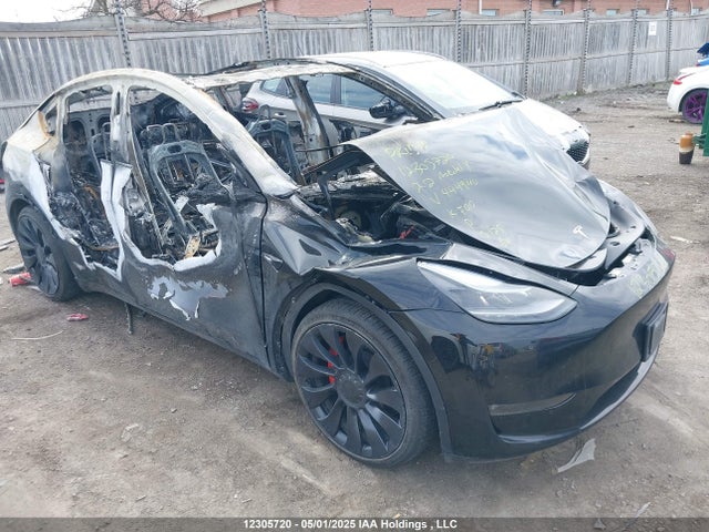 7SAYGDEFXNF444940 Tesla 2022