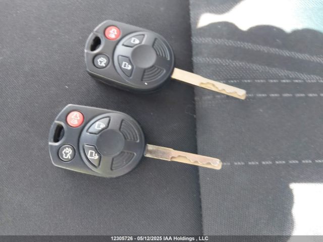 1FADP3F27HL310640 Ford FOCUS SE