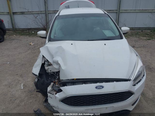 1FADP3F27HL310640 Ford FOCUS SE