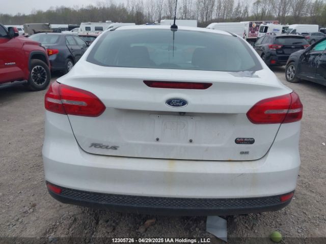 1FADP3F27HL310640 Ford FOCUS SE