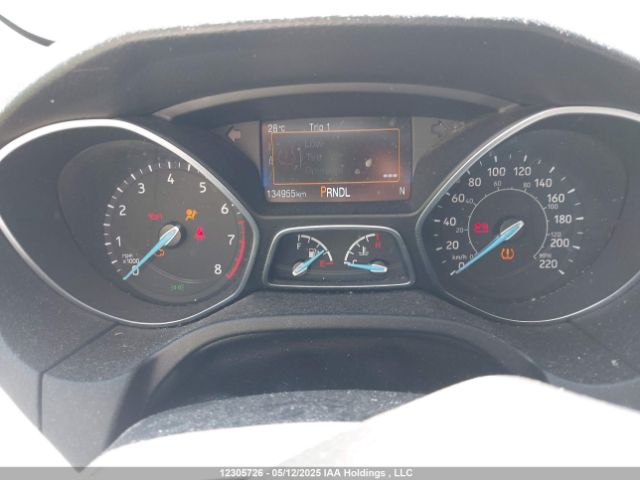 1FADP3F27HL310640 Ford FOCUS SE