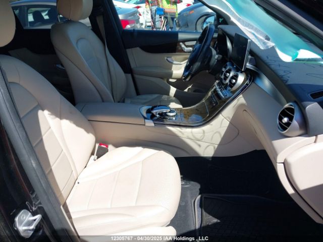 WDC0G4KB8GF022797 Mercedes-Benz Glc 300 4matic