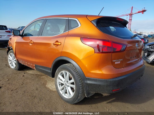 JN1BJ1CR3JW281735 Nissan ROGUE SPORT