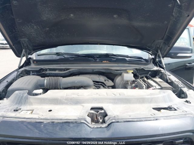 1C6SRFVT1NN153427 RAM 1500 Sport