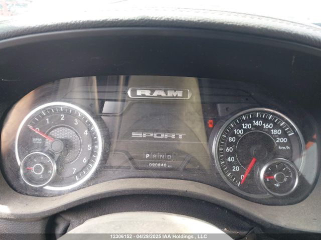 1C6SRFVT1NN153427 RAM 1500 Sport