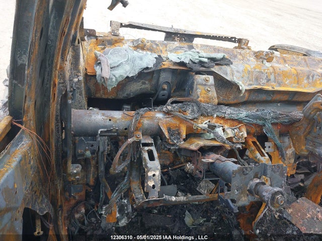 1N6AA1E51HN527729 Nissan 2017