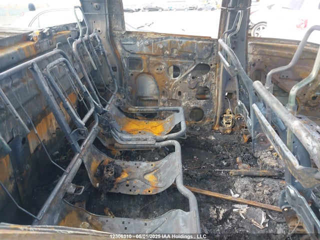 1N6AA1E51HN527729 Nissan 2017