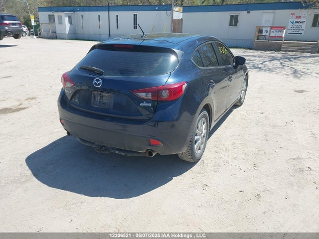 3MZBM1L75FM181465 Mazda pe