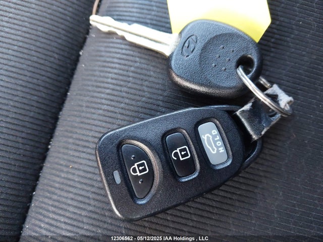 5NPD74LF8JH335998 Hyundai mpi nu
