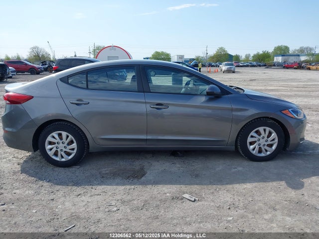 5NPD74LF8JH335998 Hyundai mpi nu