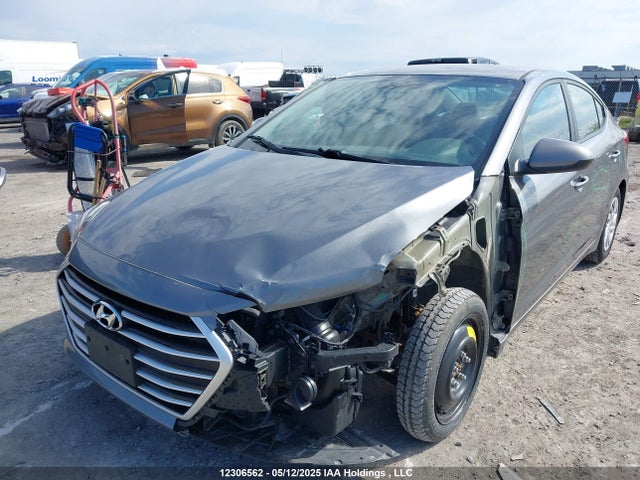 5NPD74LF8JH335998 Hyundai mpi nu