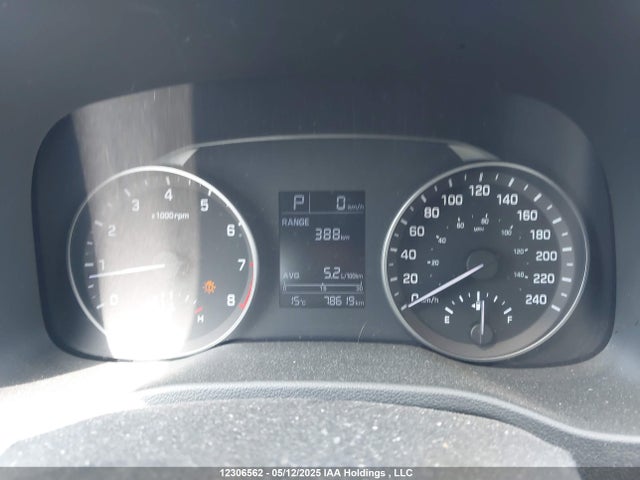 5NPD74LF8JH335998 Hyundai mpi nu