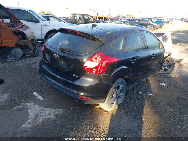 1FADP3K25EL358154 Ford Focus