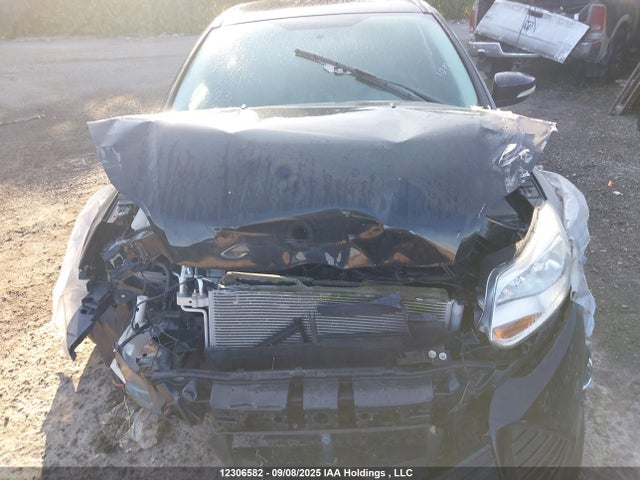 1FADP3K25EL358154 Ford Focus