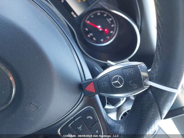 WDDWK4KB2HF592056 Mercedes-Benz m274