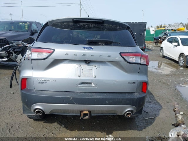 1FMCU9DZ9MUA73120 Ford hev/phev