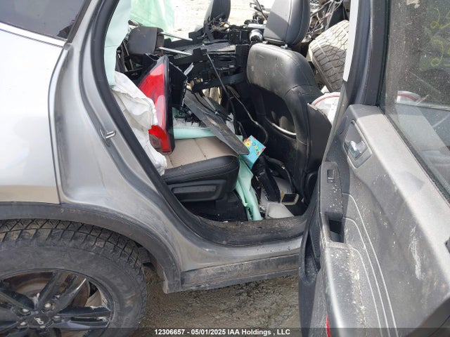 1FMCU9DZ9MUA73120 Ford hev/phev