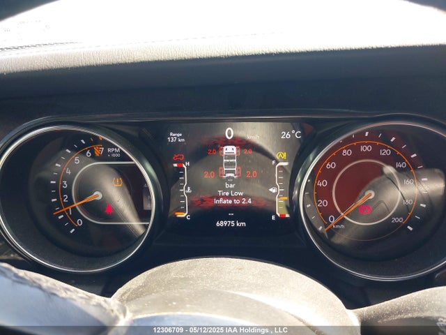 1C4HJXEG2MW736388 Jeep Wrangler