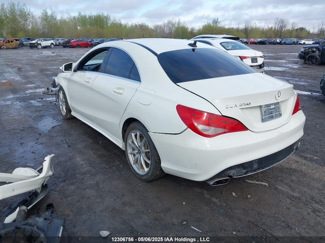 WDDSJ4EB2FN214822 Mercedes-Benz 2015