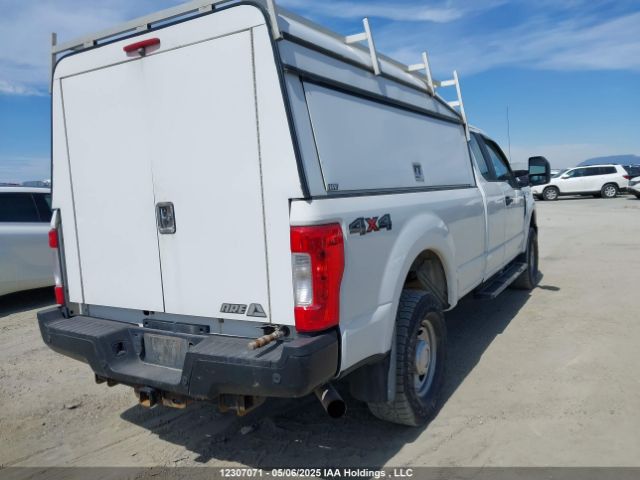 1FT7X2B6XHEC26097 Ford F250 Super Duty