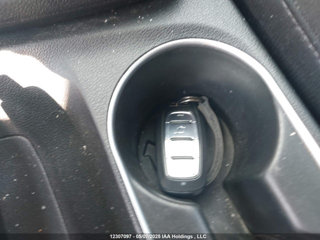 KMHD84LF5HU379207 Hyundai Elantra