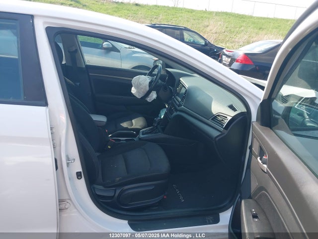 KMHD84LF5HU379207 Hyundai Elantra