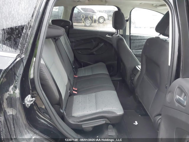 1FMCU0G91GUB77998 Ford Escape