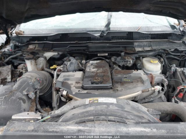 3C6UR5DL5JG271956 RAM 2500 Slt